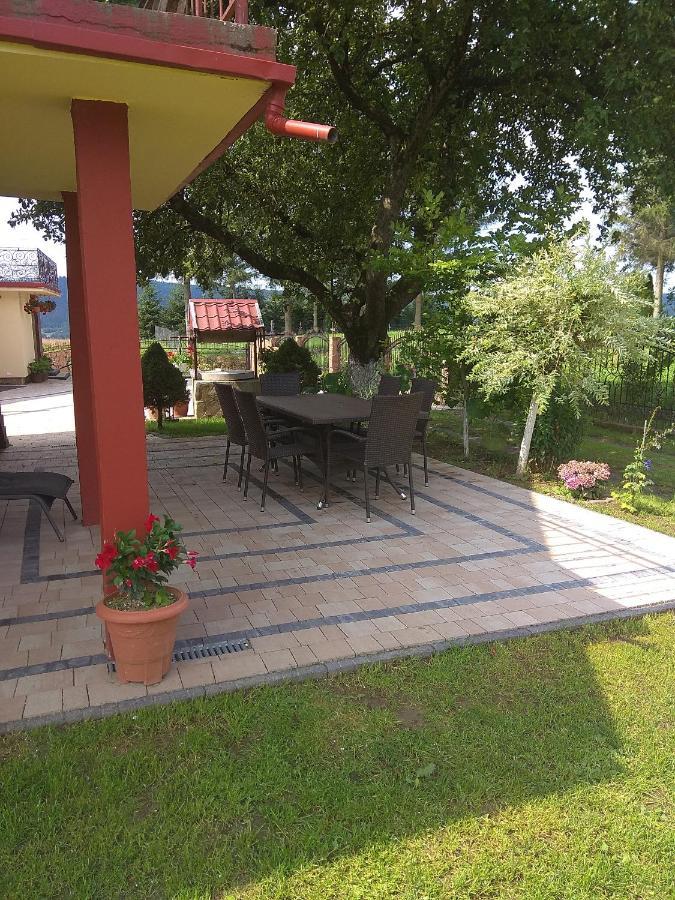 Apartamenty U Maksa Krzywcza Esterno foto