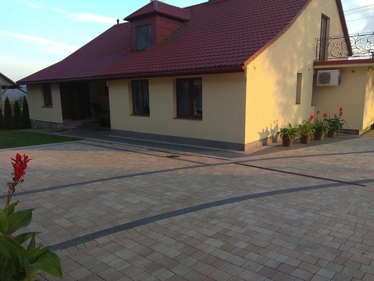 Apartamenty U Maksa Krzywcza Esterno foto