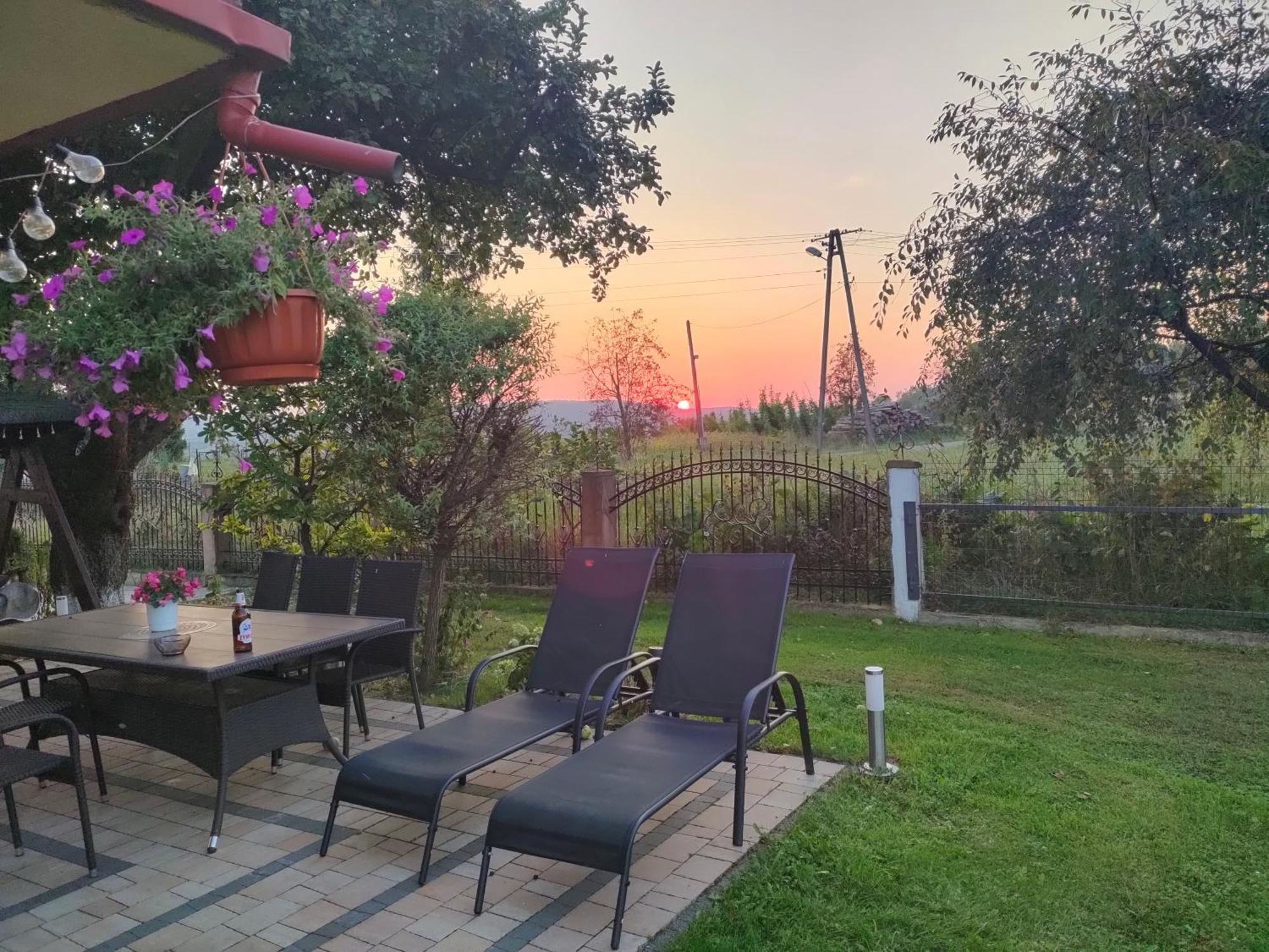 Apartamenty U Maksa Krzywcza Esterno foto